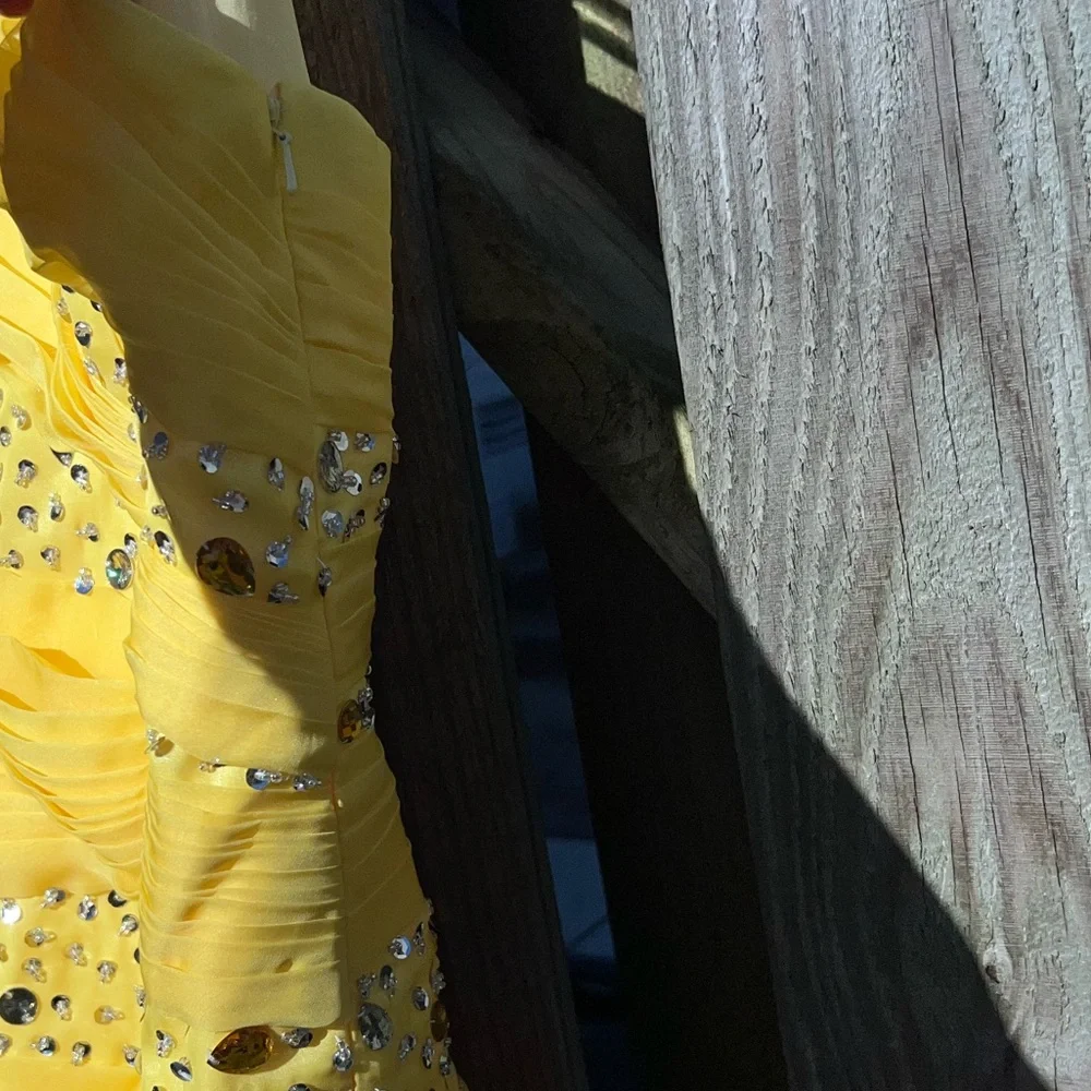 Judy Bridal one shoulder yellow gown. - Picture 6 of 13